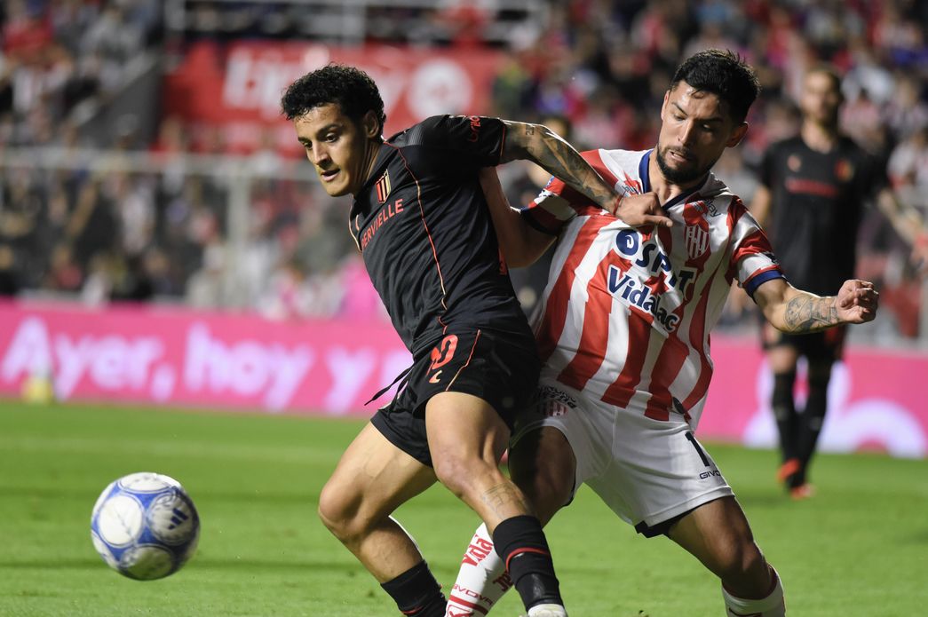 Estudiantes perdió 3 a 1 contra Unión y quedó al borde de la eliminación del Clausura