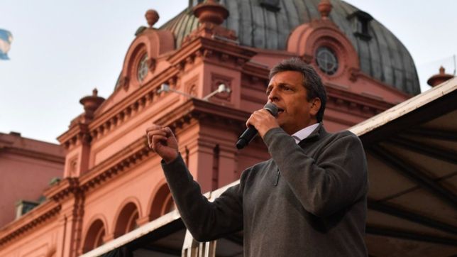 sergio massa y la titular de la anses anunciaran un bono para trabajadores en negro