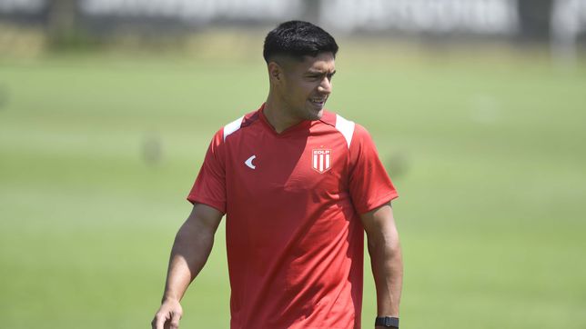 nunez o palacios: ¿que piensa hacer dominguez para el clasico platense?