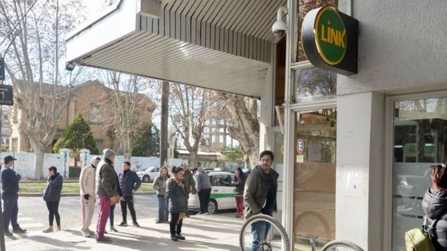 prision preventiva a la banda por el ataque a la sucursal del banco provincia en la plata