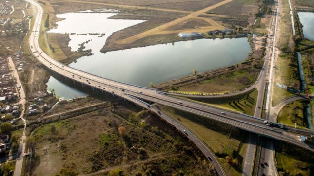 cerraran el enlace entre la autopista la plata-buenos aires y la autopista 25 de mayo