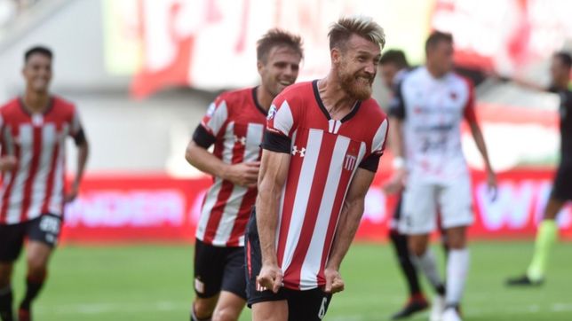video: asi fue el gol de jonathan schunke que abrio la cuenta de estudiantes en su regreso a la plata