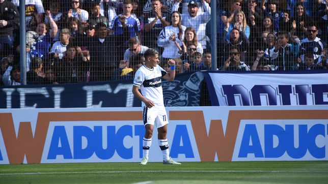 gimnasia saco pecho y metio un triunfazo en la lucha por el descenso
