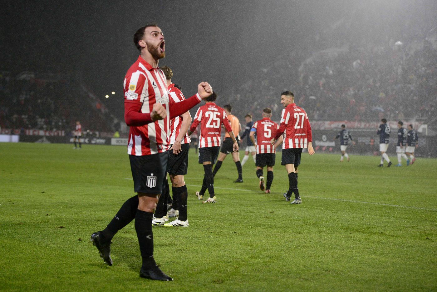 Estudiantes le ganó a Independiente Rivadavia por el Torneo Clausura