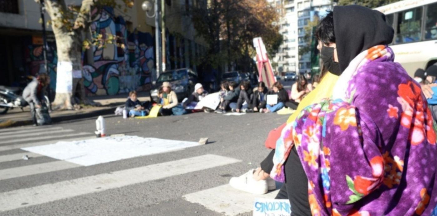 1656030351896.jpg?x=9&y=114&width=1345&height=673&rotate=0&scaleX=1&scaleY=1&ow=1357&oh=998&&cw=1920&ch=950