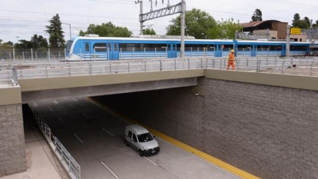 abriran el segundo tramo de circulacion en el paso bajo a nivel del tren roca en 1 y 32