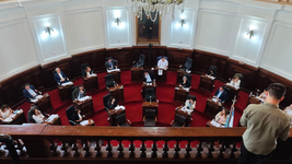 consensos, cruces y silencio libertario en el debate del concejo deliberante sobre el golpe de estado consensos, cruces y silencio libertario en el debate del concejo deliberante sobre el golpe de estado