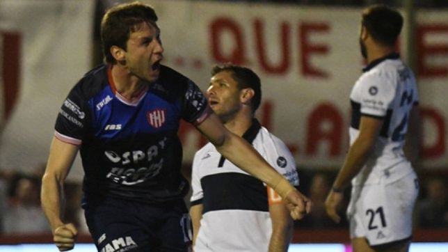 gimnasia va por union, el unico invicto como local en la historia de la superliga