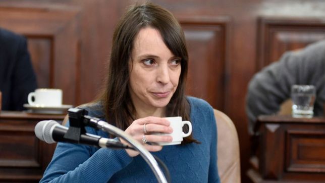 florencia rollie, una concejal mas de la oposicion
