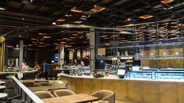 se abren las puertas de la paris, la confiteria emblema de la ciudad de la plata