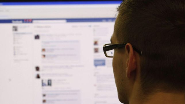 llevan casi dos meses sin internet y explotaron contra fibertel que les desconto solo $40