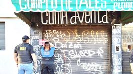 golpe al robo de canos de gas con allanamientos a chatarrerias y detenidos en la plata golpe al robo de canos de gas con allanamientos a chatarrerias y detenidos en la plata