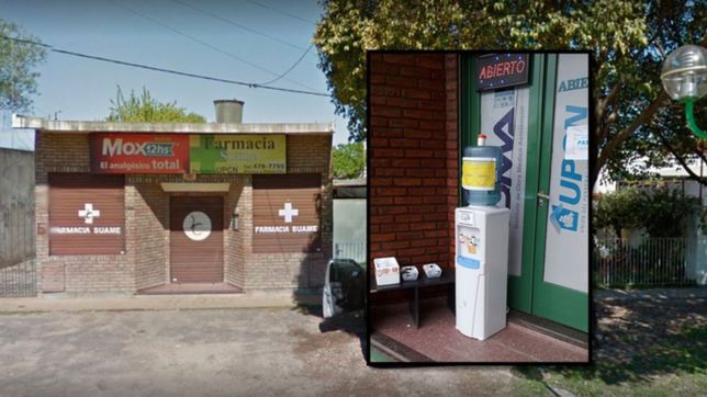 una farmacia de la plata saco un dispenser a la calle y ofrece te y cafe gratis para combatir el frio