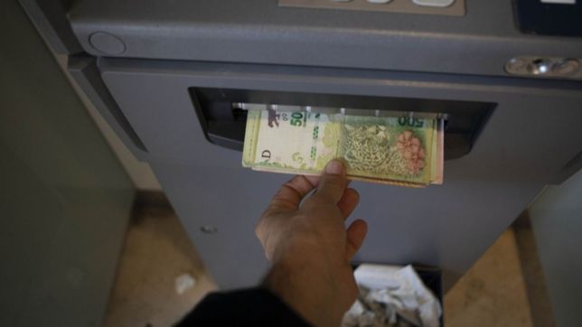 ¿cuales son los puestos laborales que mas y menos pagan tras los aumentos del ultimo ano?