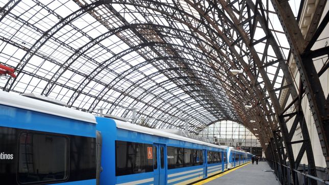 tras la demora por un accidente, el tren roca ya funciona con normalidad