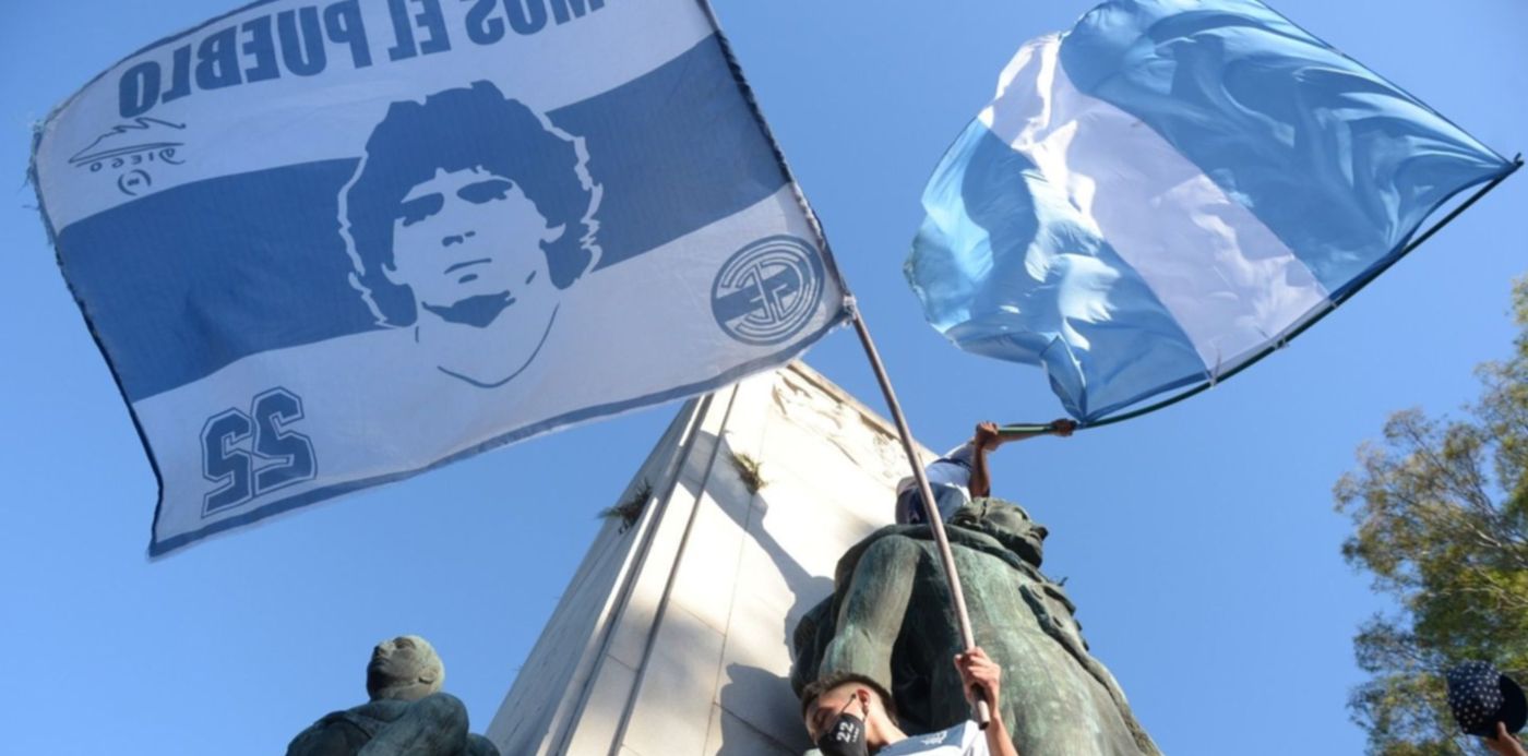 Gimnasia - Homenajes - Maradona