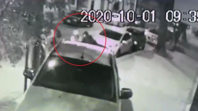 video: antes de balear a un jubilado en la plata, los mismos ladrones asaltaron a un joven