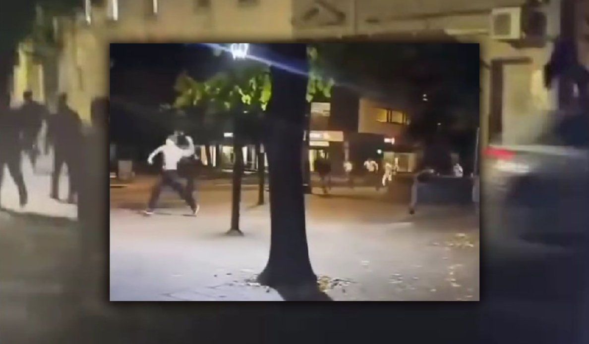 Banda de pibes que atacan en manada en el centro del La Plata.jpg