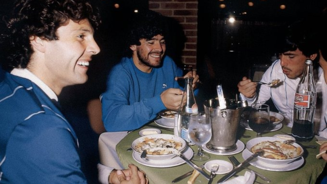 miguel, el hombre de una sola camiseta