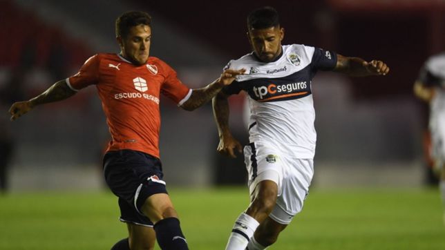 el gimnasia de maradona visita a independiente con la obligacion de ganar para mantener la ilusion