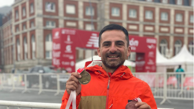 el runner de la plata que hizo podio en la maraton de mar del plata