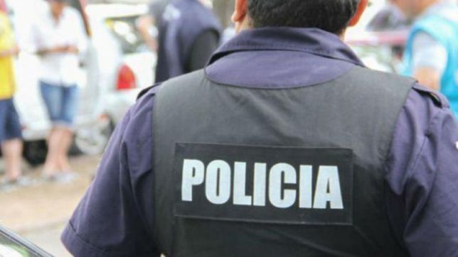 tres falsos policias asaltaron a una familia en su casa de la plata