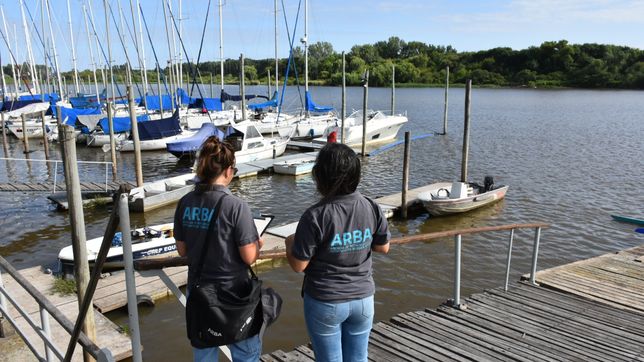 arba intimo a los duenos de dos barcos en el club regatas y otros 29.528 propietarios