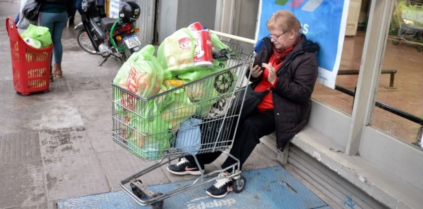 1539717180935.jpg?oh=1075&scaleX=1&ow=1500&width=1484&height=742&rotate=0&scaleY=1&x=8&y=312&&cw=1920&ch=950