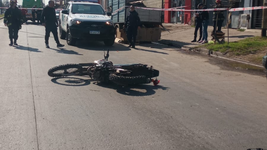un motociclista murio en la plata tras chocar contra un auto un motociclista murio en la plata tras chocar contra un auto