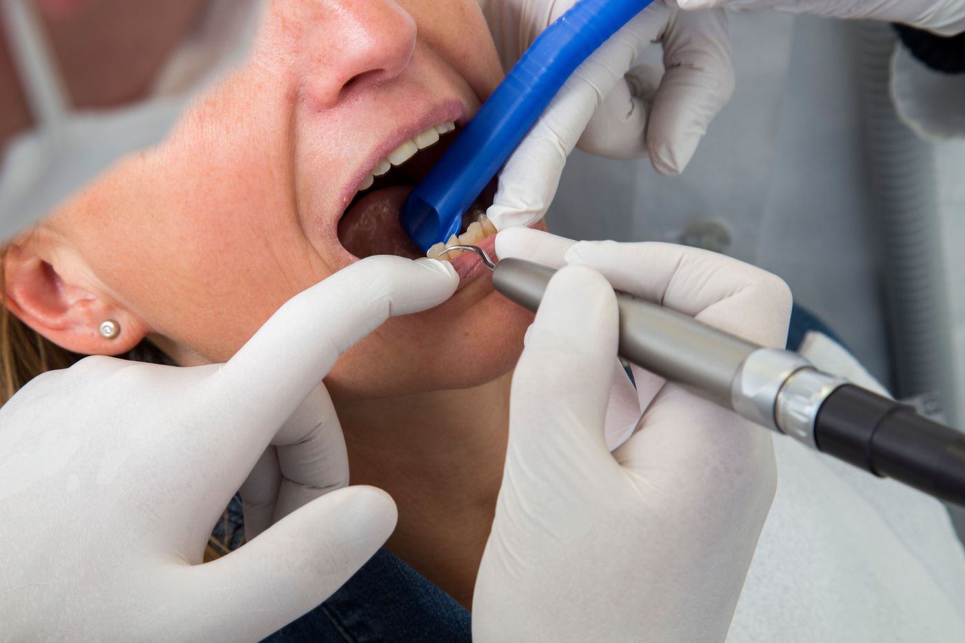 Odontólogos Dentistas (7).jpg