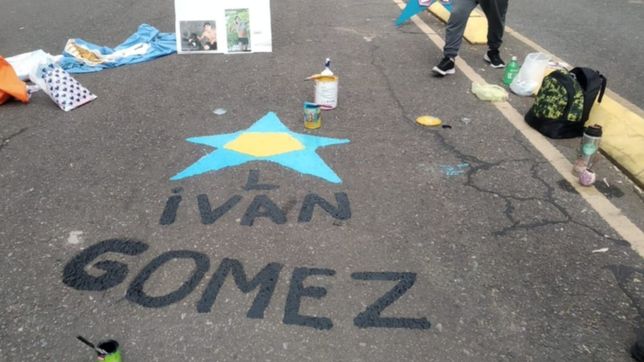 la familia de un joven atropellado en el bosque pide que el asesino vaya a juicio