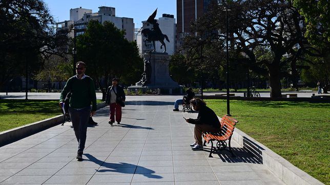 el domingo arranco fresco, pero la temperatura subira durante la semana y volvera el calor