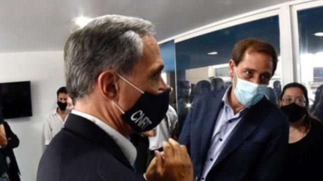 acercamientos y criticas de la oposicion a garro por la gestion de la pandemia