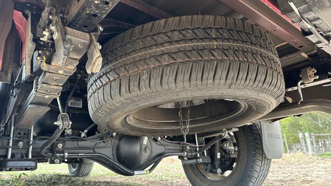 una banda de lanus que robaba ruedas en la plata cayo tras ser sorprendida por la policia