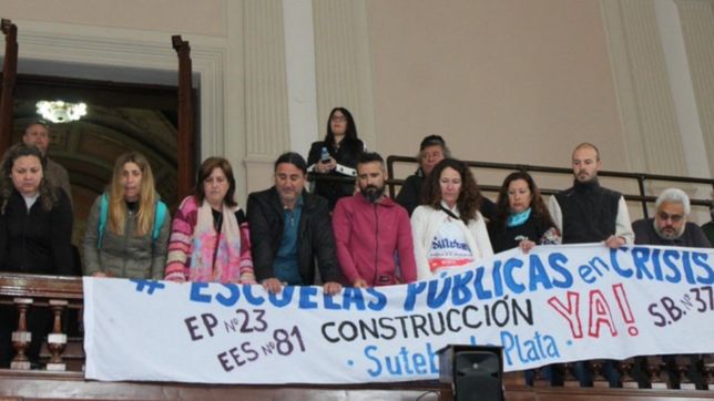 70 escuelas con problemas, la denuncia de los gremios docentes que reclaman una reunion que no fue