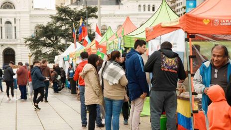 Fan Fest Plaza Moreno