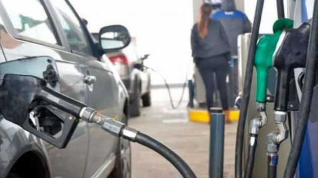 este viernes entra en vigencia la suba del impuesto a la nafta pero el aumento queda en cada petrolera