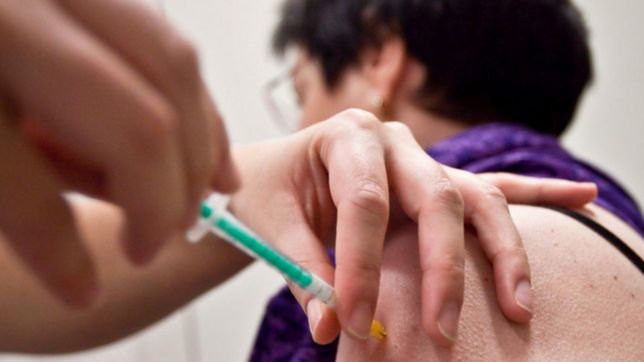 arranco la campana antigripal con mas de 50 puntos de vacunacion en toda la plata