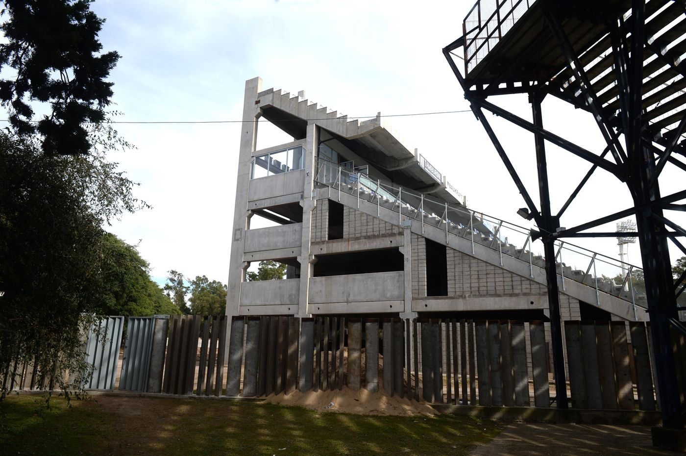 Estadio Bosque Gimnasia Obra Platea.JPG