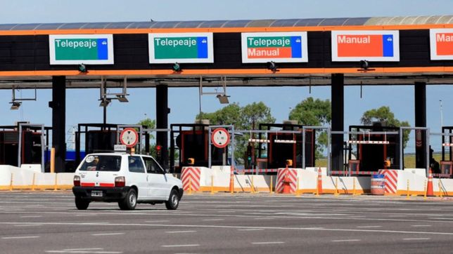 ¿por que levantaron las barreras de los peajes de la autopista la plata-buenos aires?