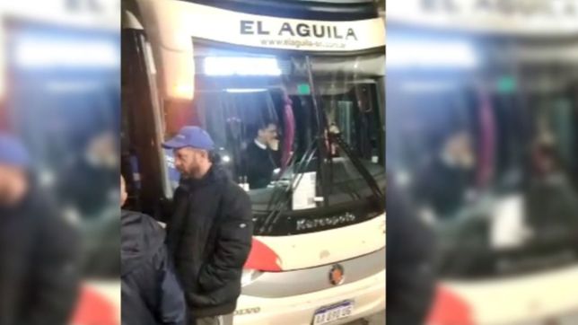 escandalo en una excursion del normal 1 con un chofer que dio positivo por cocaina