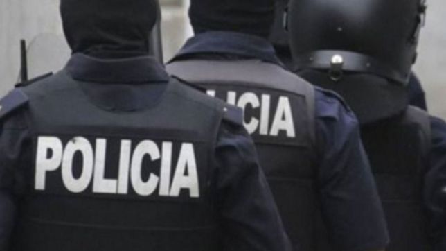falsos policias volvieron a atacar en una casa de la plata y escaparon a los tiros