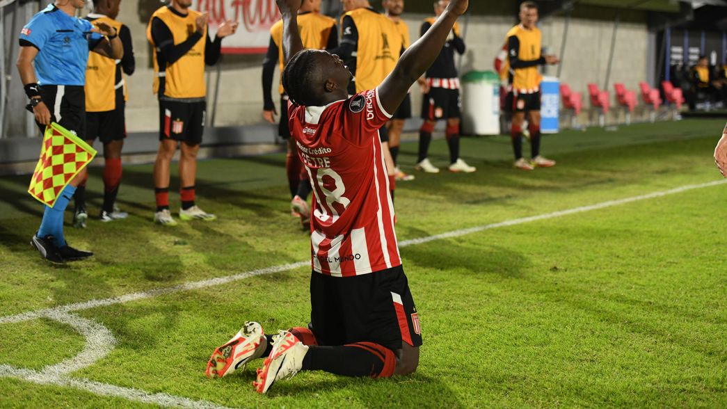 Estudiantes sacó pecho y dio vuelta el resultado en UNO
