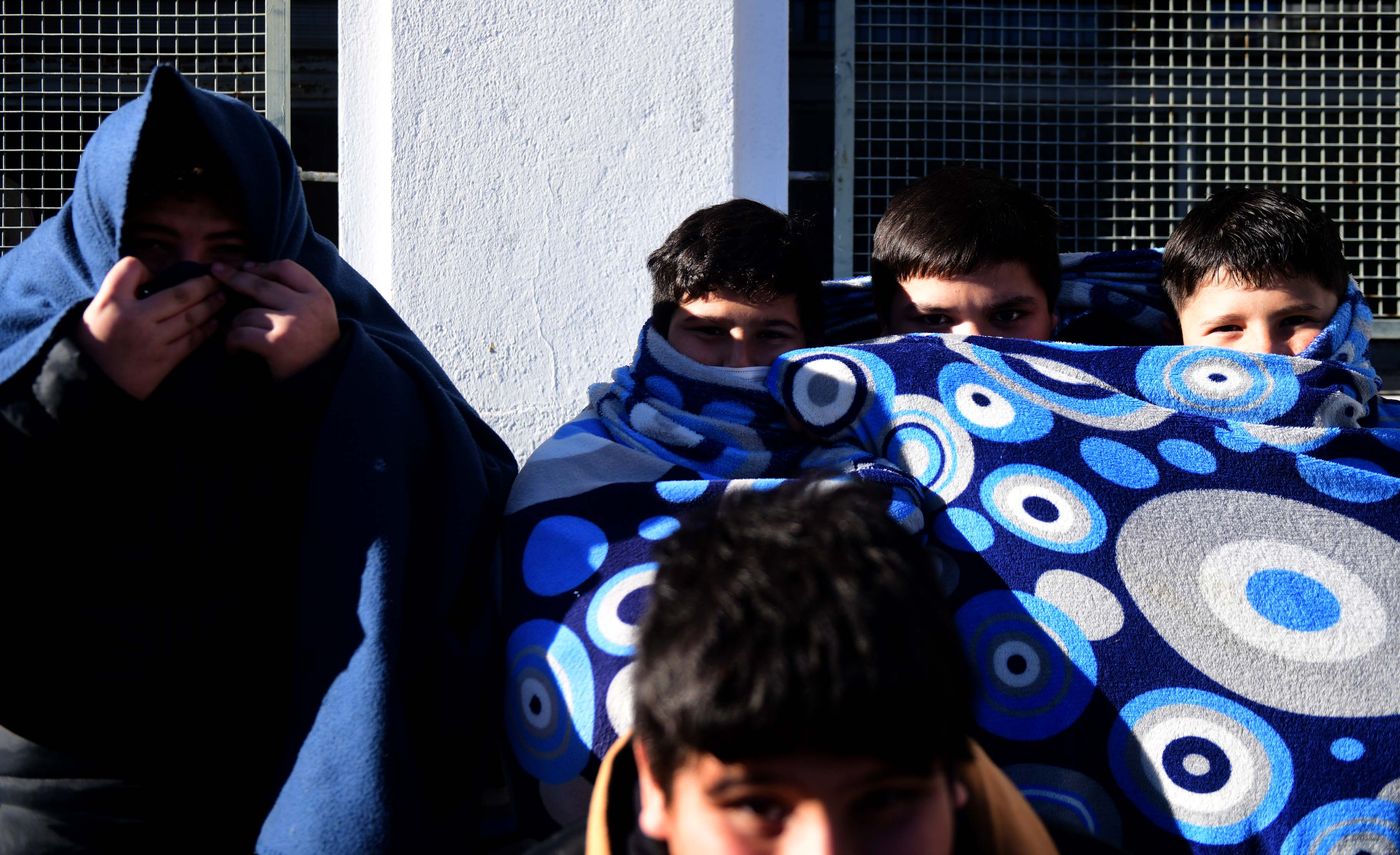 Frazadazo escuela sin gas (10).JPG