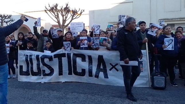 marchan en la plata por daiana abregu, la joven hallada muerta en una comisaria