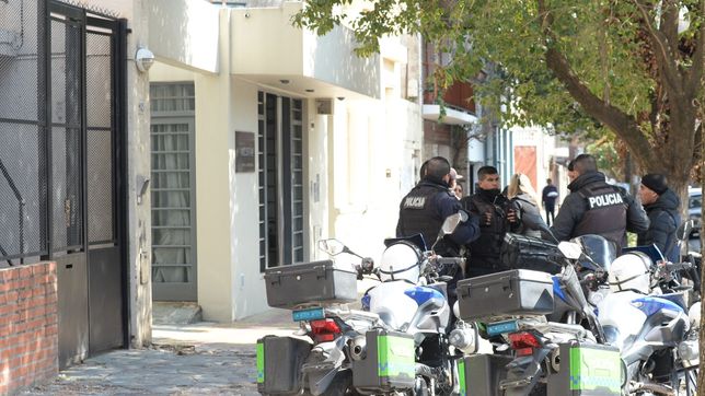 la plata: un policia mato a su expareja e intento quitarse la vida