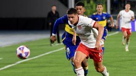 los hinchas de estudiantes estallaron contra marcos rojo los hinchas de estudiantes estallaron contra marcos rojo