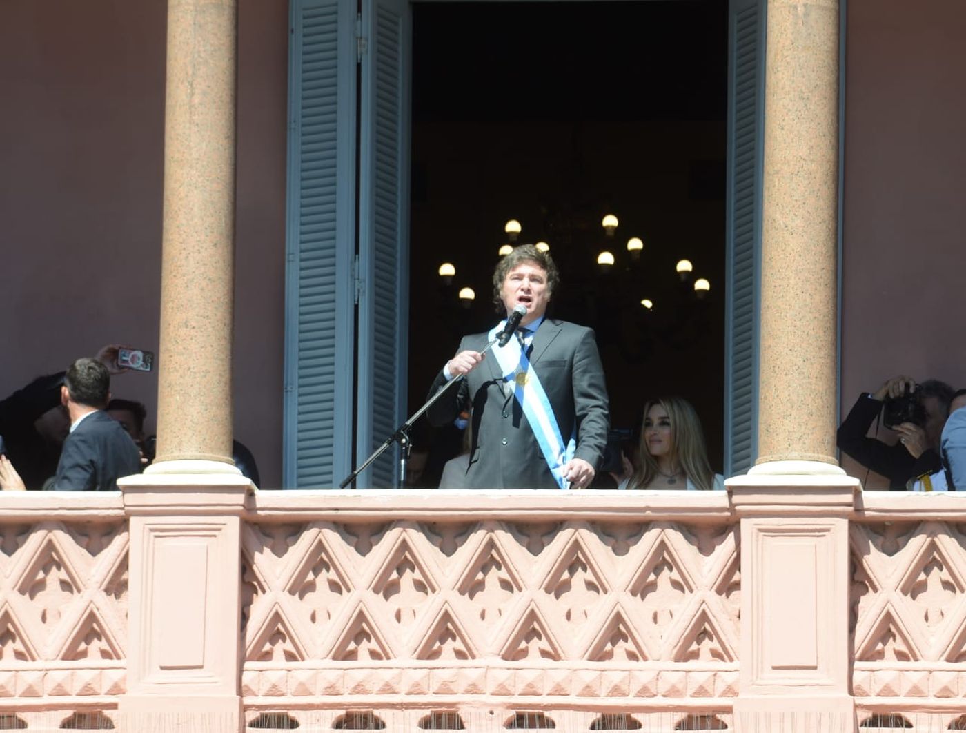 Asunción presidencial Javier Milei 2023 balcón Casa Rosada (7).jpeg