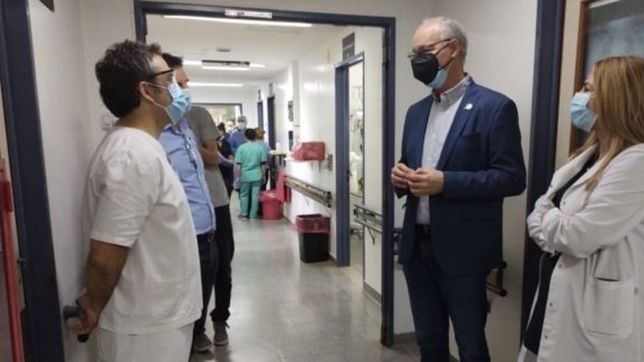 gollan visito el hospital san roque y agradecio el compromiso de los trabajadores