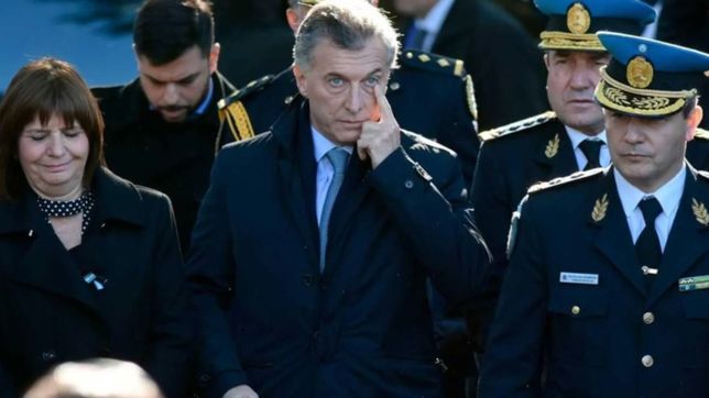 la policia federal fue a buscar a un platense a la casa por un tuit contra macri